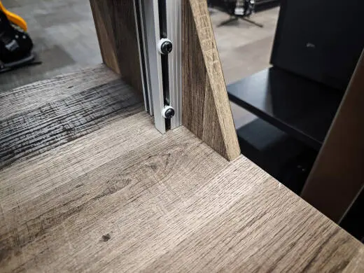 Glorious - Sound Desk Pro Studio Workstation - Walnut 2